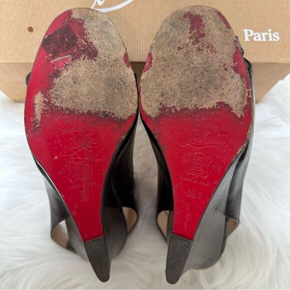 Vintage Louboutin Wedges - Picture 9 of 14
